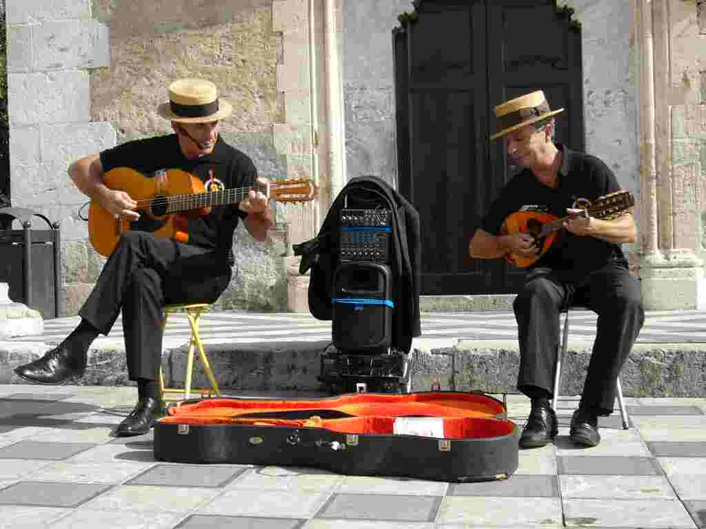 �J�t�F�A���ocaffe-alba